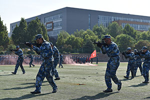 2022-10-11-s10.jpg