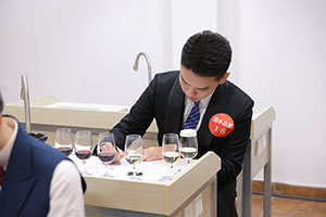 202312196s.jpg