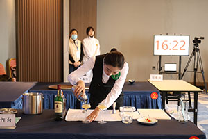 202312198s.jpg
